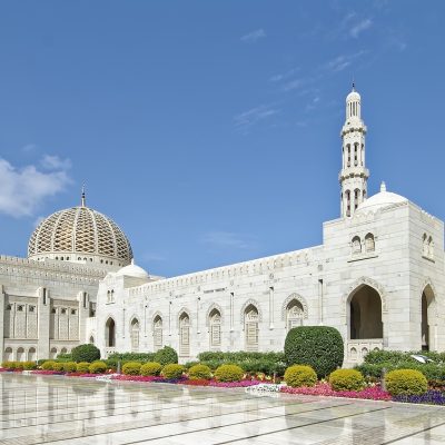 sultan-qaboos-grand-mosque-5963726_1280